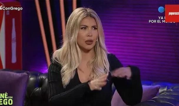 旺达：查伊卡尔迪手机发现他出轨，他要查我的我让朋友删掉消息